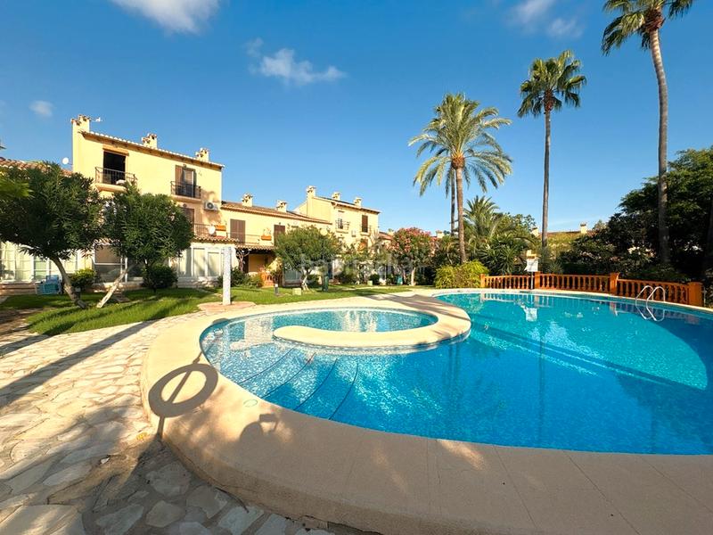 Foto 8d0874cf-630f-453c-8e45-0015d70b0d40. Casa a schiera con camino parcheggio piscina in La Pedrera-Vessanes Dénia