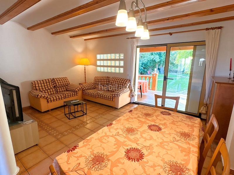 Foto e9160259-2c5f-4c21-94f0-05f6d1cd0e7e. Casa a schiera con camino parcheggio piscina in La Pedrera-Vessanes Dénia