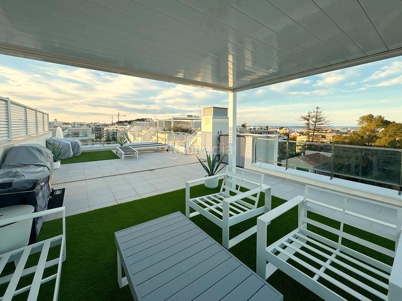 Foto 597d8867-a3e2-49ec-a8b6-0d4471f5709d. Penthouse with parking pool in El Puerto Dénia