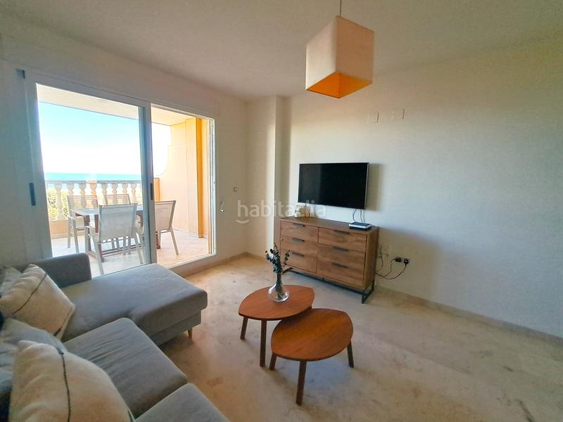 Foto 012f8b1b-e8b8-4561-8c0d-69322a0c53a6. Apartamento vistas frontales al mar y acceso directo a la playa, luminoso y confortable en Dénia