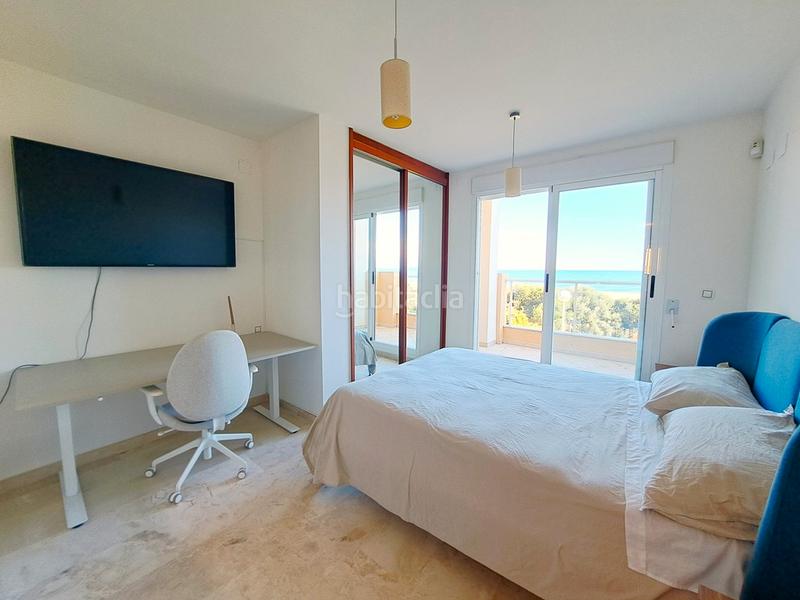 Foto 1df88a83-a102-4065-be12-01aa2eae1062. Apartamento vistas frontales al mar y acceso directo a la playa, luminoso y confortable en Dénia