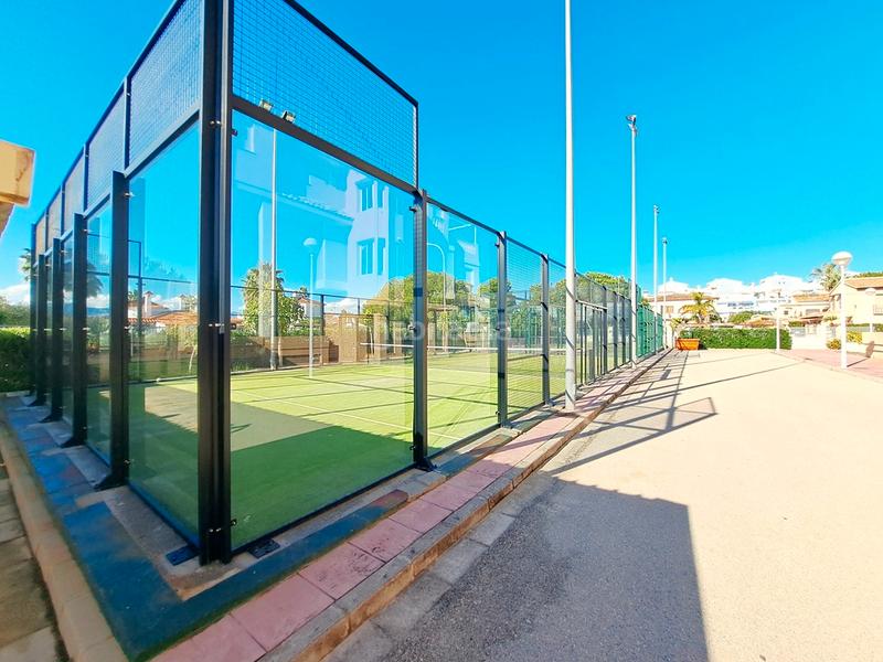 Foto f3726c9b-3408-4dc6-8e45-5fa2b7c04a41. Apartamento vistas frontales al mar y acceso directo a la playa, luminoso y confortable en Dénia