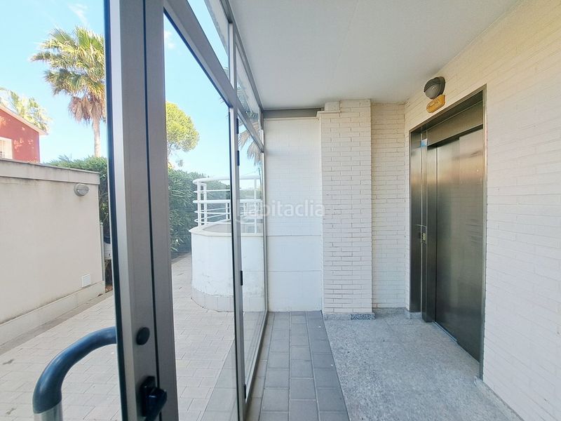 Foto 434ee1c8-9485-4c6f-b368-55c6503591ac. Apartament amb piscina a Les Bassetes - El Marjal Dénia