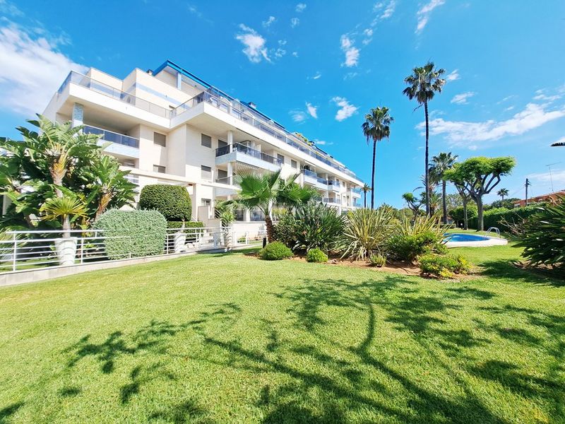 Foto 9da05d62-1c61-4264-bcea-badd46632234. Apartament amb piscina a Les Bassetes - El Marjal Dénia