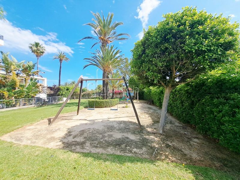 Foto c5e3e1e7-1b42-4bf3-8b1d-7dd164e3281e. Apartament amb piscina a Les Bassetes - El Marjal Dénia