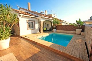 Casa a schiera in Carrer Riu Bellcaire