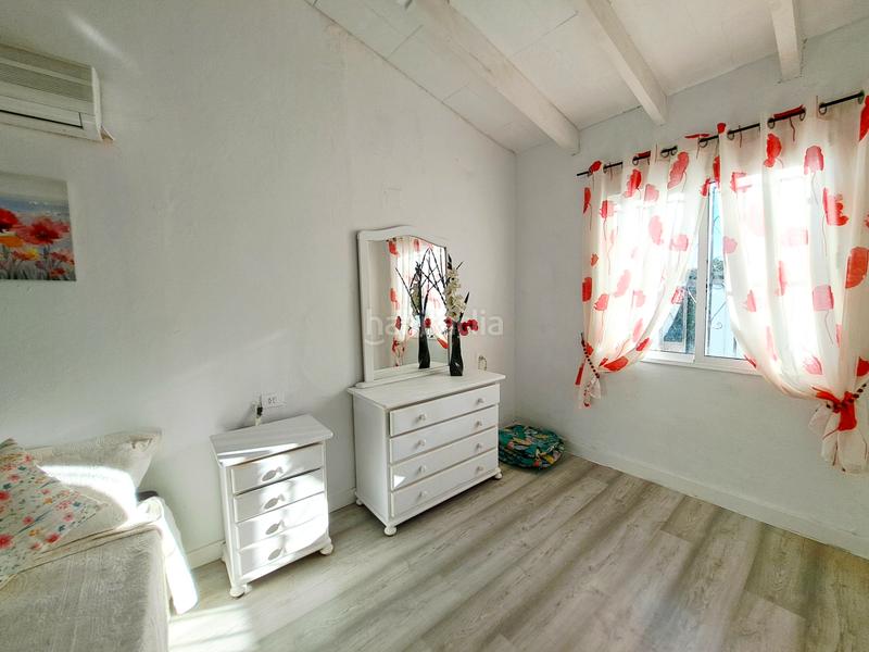 Foto a4862b6e-0298-4dfe-a0b9-52b339602940. Chalet with fireplace in Les Bassetes - El Marjal Dénia