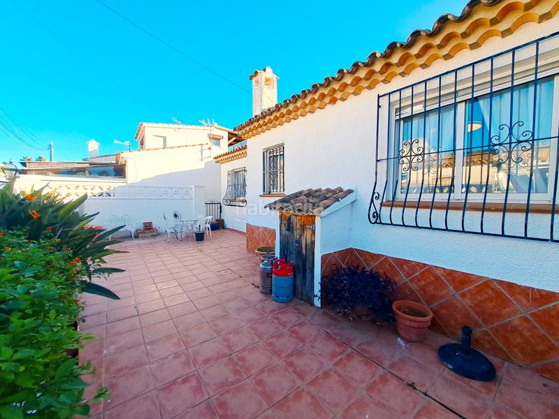 Foto f1dec9a7-83f7-4ad2-92c7-30b4cf8eb62b. Chalet with fireplace in Les Bassetes - El Marjal Dénia