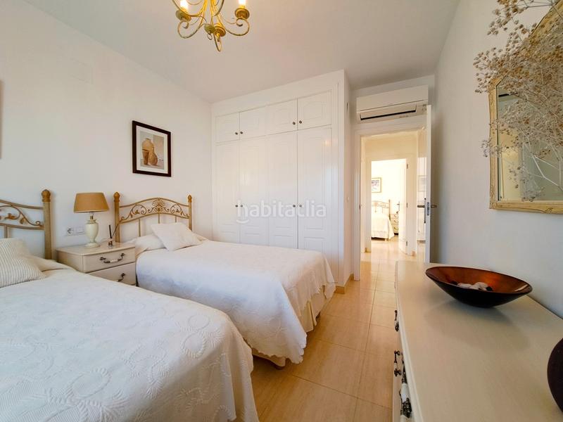 Foto 0e571bc2-644b-4fc4-939c-271df34b88ea. Xalet amb xemeneia calefacció aparcament piscina a Xàbia