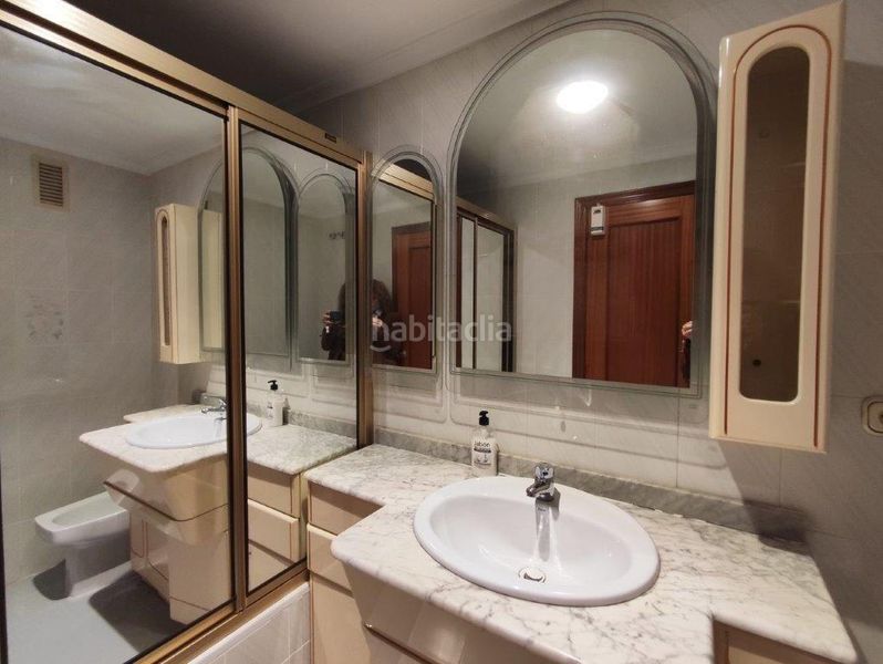 Foto e93e9e84-44fd-47f1-b3d9-1c41765803f9. Pis a Centro Urbano Dénia