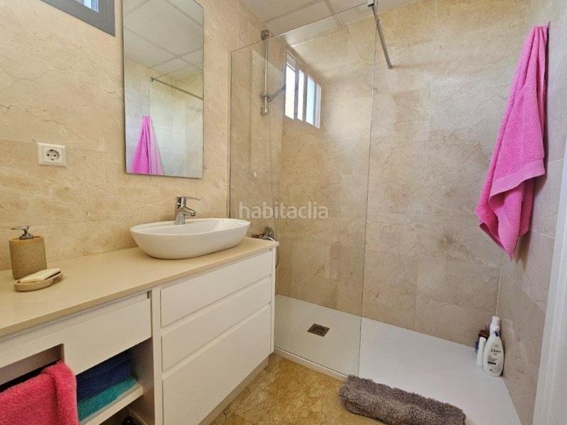 Foto 2d94cc86-6cab-4b78-ad2c-b5bb1e2511b3. Apartament amb aparcament piscina a Devessa - Monte Pego Dénia