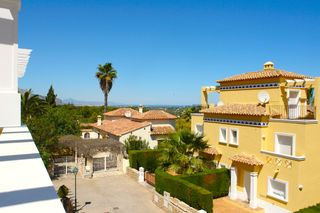 Apartament a La Xara-La Sella. Entorno privilegiado rodeado de naturaleza a un paso del golf y