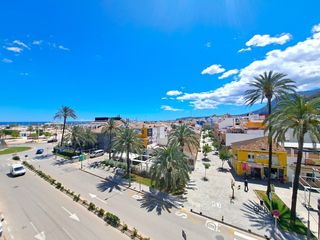 Apartment  Avenida miguel hernández. Una de las mejores vistas en el centro de la ciudad