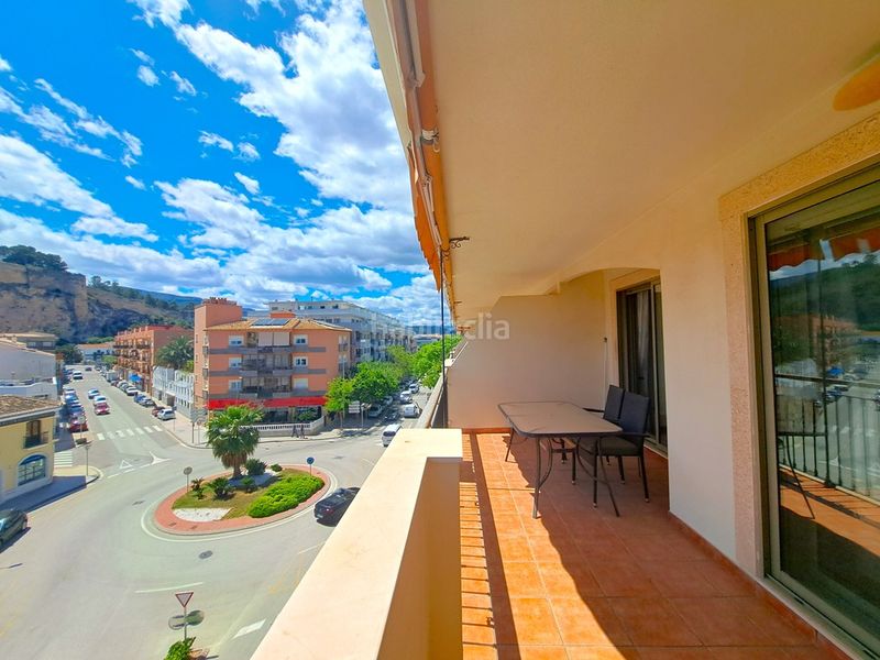 Foto e9b12bcb-b2a9-4690-84a6-00231eeb6cca. Apartament amb calefacció aparcament piscina a Centro Urbano Dénia