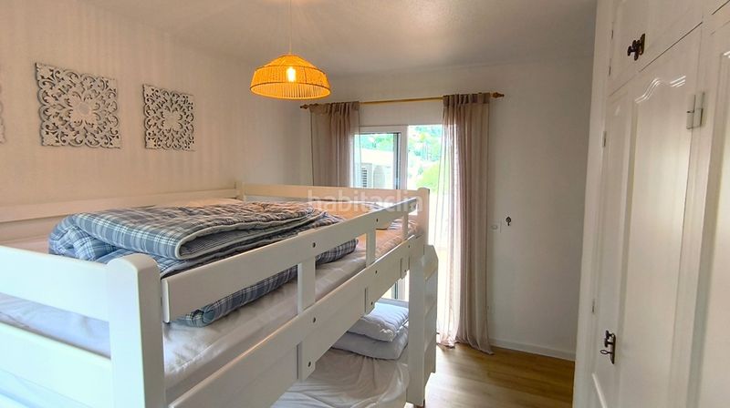 Foto 1db75f6d-b619-42dc-a42d-e90ff9b6704f. Apartament amb xemeneia aparcament piscina a La Xara-La Sella Dénia