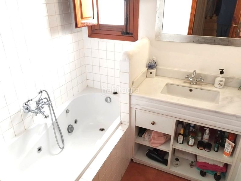 Foto 848dd617-4acd-44fc-bc3d-67678678d946. Casa adossada amb xemeneia calefacció aparcament piscina a Dénia