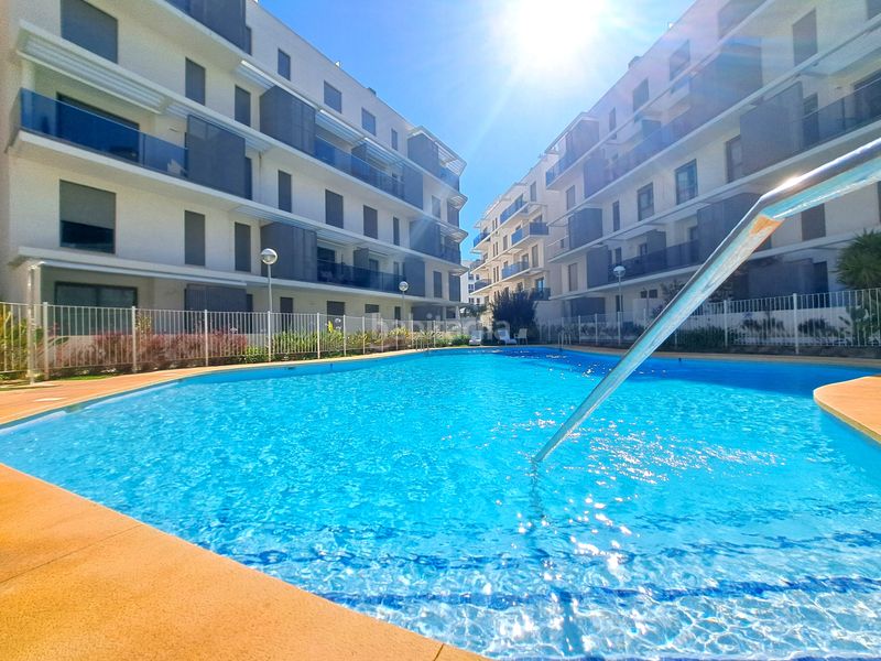 Foto 92a8a136-b579-43f7-b0f3-e600e0a527e6. Apartament a carrer de castor 6 a El Montgó Dénia