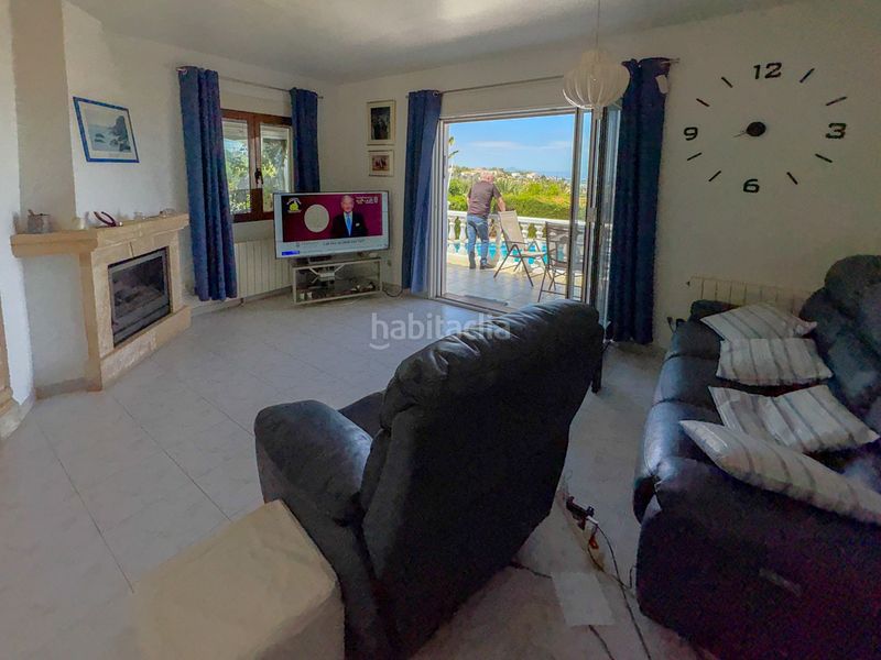 Foto 40a1a779-7ff8-4ee3-a23a-b46aab8b68c9. Xalet amb xemeneia calefacció aparcament piscina a Dénia