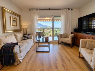 Piso  Avinguda de ramón ortega. Un hogar frente al montgó, con piscina y jardines, ideal para vi