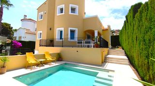 Chalet  Cv-735. Una vivienda alegre y pensada para disfrutar
