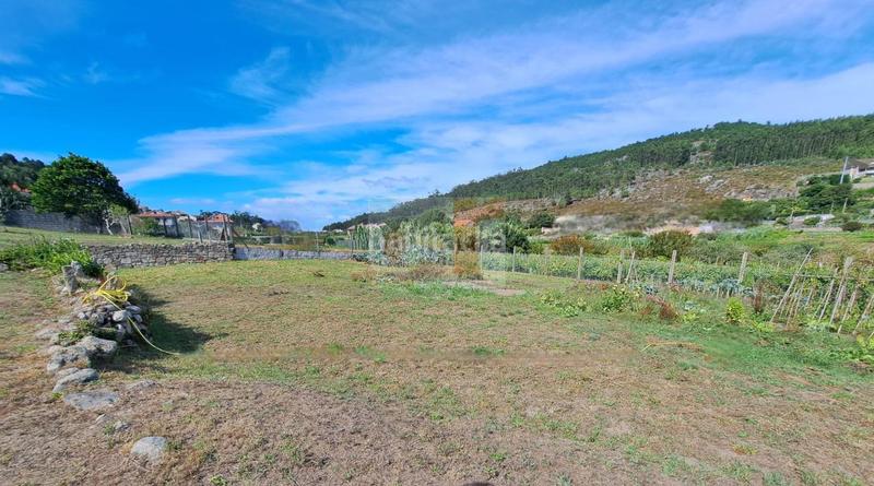 Foto ea0c01f2-140f-4924-a793-cfec120de9ca. Terrain résidentiel dans O Hío Cangas