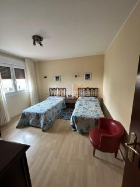 Foto 6f327c99-fd35-4f8c-af40-ef596c2ac2bc. Casa con riscaldamento in Moaña