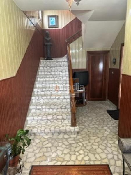 Foto b4dd13dd-e027-4db7-8945-f8efbbafd707. Casa con riscaldamento in Moaña