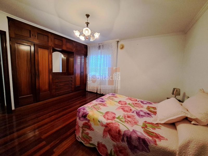 Foto 8208d864-fd02-4e05-90ca-16a497453a4c. Casa amb calefacció aparcament a Bueu