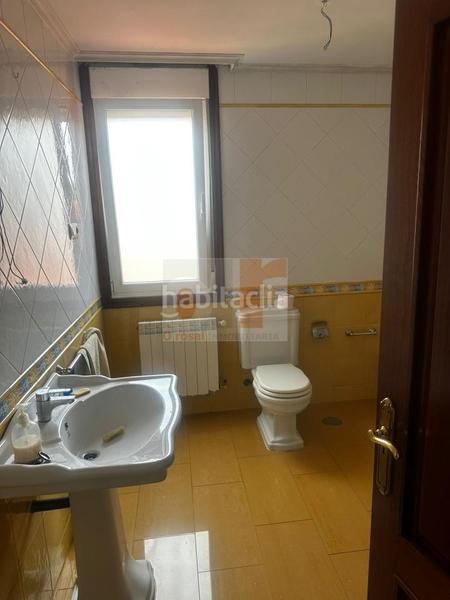 Foto 19565a91-88bc-41ef-9e0e-7fa22f44a6a9. Haus mit heizung parking in Moaña