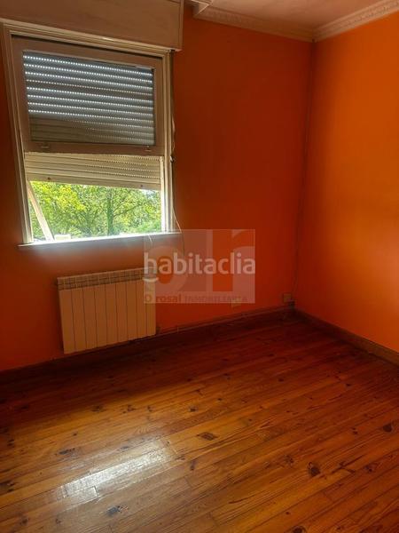 Foto d8f7324b-484c-4f0c-a74d-1d5a7cf69de1. Haus mit heizung parking in Moaña