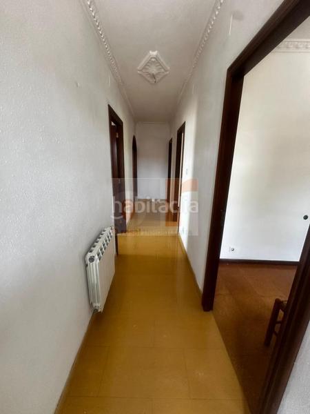 Foto ecbc2417-cde7-4630-948e-ffddc4b8e197. Haus mit heizung parking in Moaña