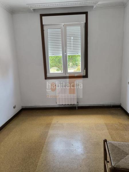 Foto f0095842-1f57-41fb-82c7-b0a16addd380. Haus mit heizung parking in Moaña