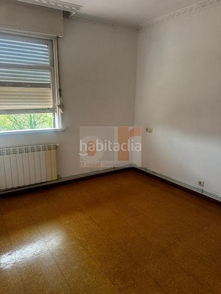 Foto f4c11d80-76e0-4e24-94f8-e2d9d20f254a. Haus mit heizung parking in Moaña