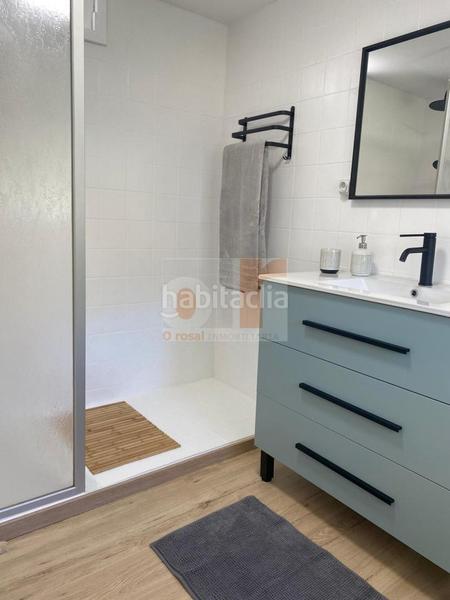 Foto f34bb21a-2f40-4dcc-966f-e3a9d504b3eb. Xalet amb calefacció aparcament a Moaña