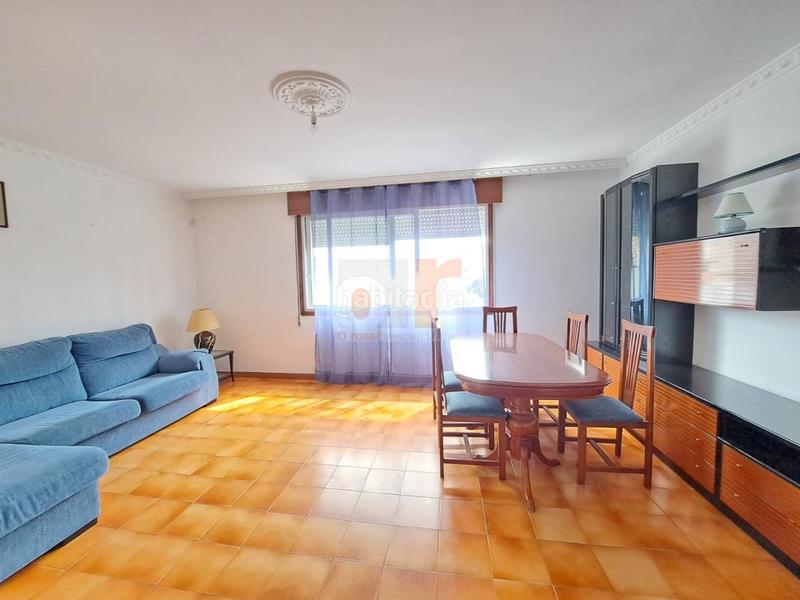 Foto cd7e4dc5-5ee2-45e7-be8b-39d5ae494192. Appartamento con riscaldamento in Coiro Cangas