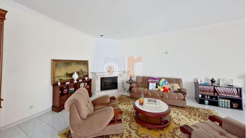 Foto 5215b3aa-b248-4144-8d0e-d6c02273a496. Casa amb calefacció aparcament a Moaña