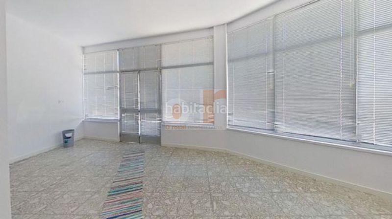 Foto ee466b76-a4d1-4541-a100-70bb161e0bed. Casa amb calefacció aparcament a Moaña