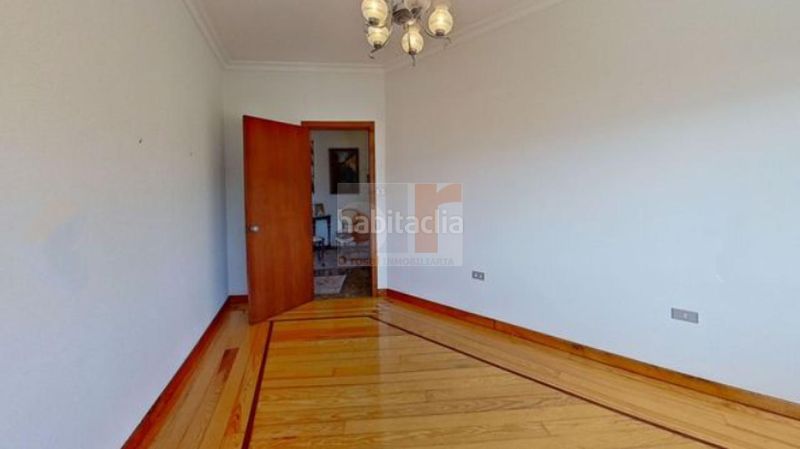 Foto fe757c76-7b44-4461-88c4-c7754a7d72d6. Casa amb calefacció aparcament a Moaña