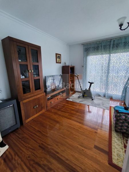 Foto 82d21bd0-7684-4465-ae68-59f66b365d78. Casa amb calefacció a Aldán Cangas