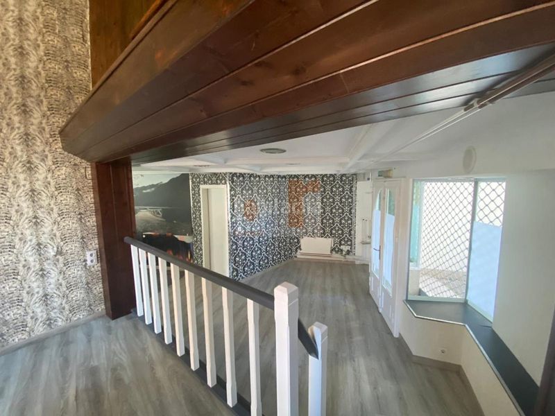Foto aebe37e2-8aaf-48e7-98be-dc10315adfa0. Casa en Cangas pueblo Cangas