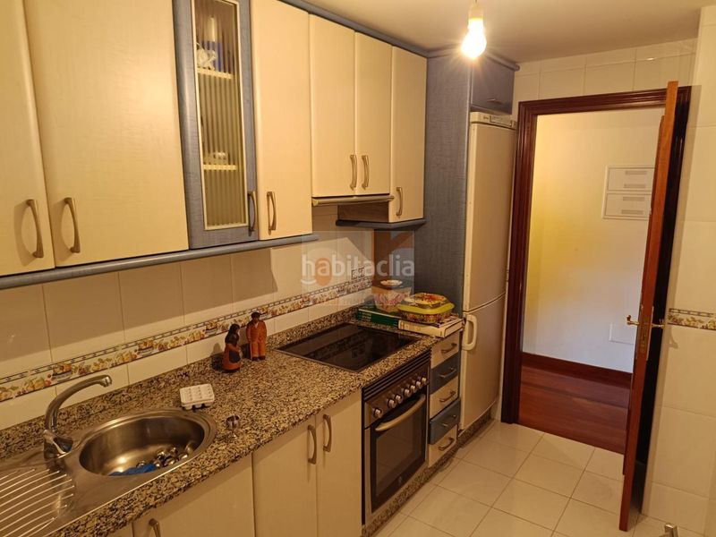 Foto 5c3d0373-6885-4cc4-930b-0e2e52f9b2ec. Apartament amb calefacció a Moaña