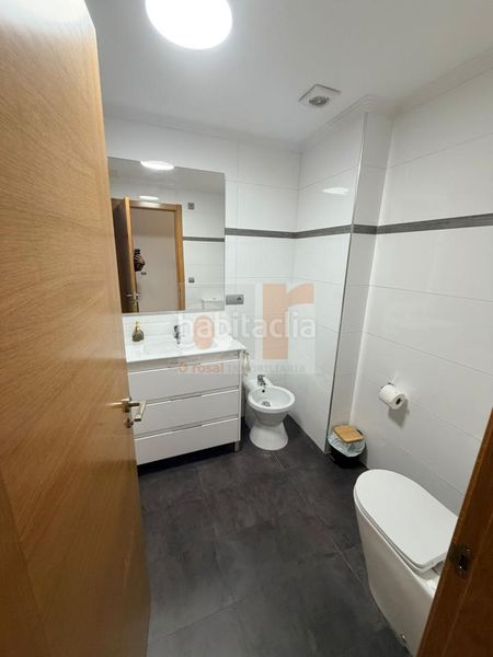 Foto f207932d-8766-4fec-9b23-364fb4d20a38. Pis amb calefacció aparcament piscina a Moaña