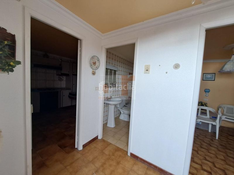 Foto ce6e77a6-5f82-4b96-bd46-97f8d24abc43. Casa amb calefacció aparcament a Moaña