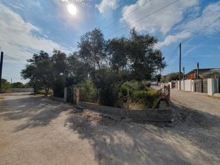 Finca rústica en Carrer riu francolí 44. Terreno rústico de 2.118 m² en esquina a tres calles en mas tape