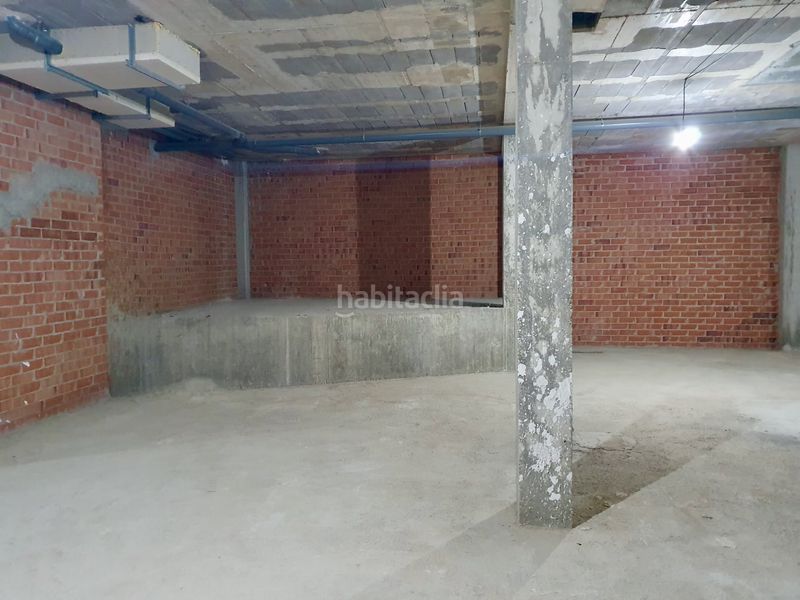 Foto a871a4ee-11a2-41ac-b876-b66e0ebee293. Locale commerciale in carrer de les quatre fonts 10 in Vendrell (El)