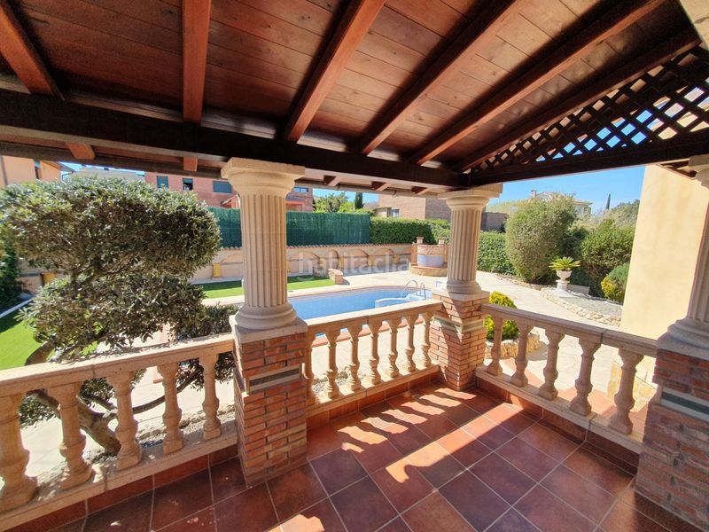 Foto 4c576238-8340-4d63-829b-2252b86fed33. Casa amb xemeneia calefacció aparcament piscina a Olèrdola