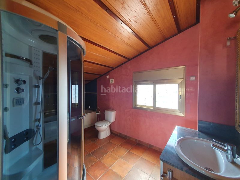 Foto bd1d9ab9-ce03-4785-b40b-619b673ff8f5. Casa amb xemeneia calefacció aparcament piscina a Olèrdola