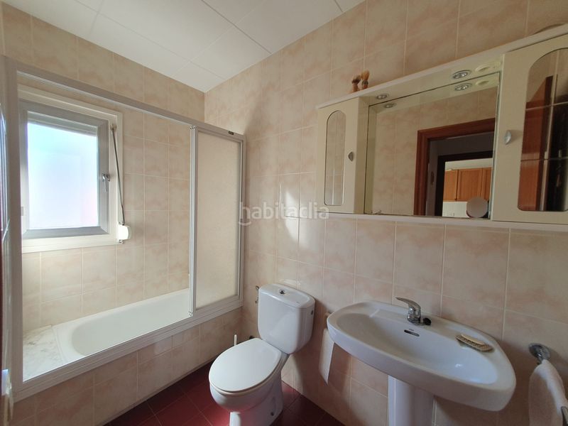 Foto 80148057-8e5c-4353-8422-0a57f10b3b04. Casa adossada amb calefacció aparcament a Palafolls