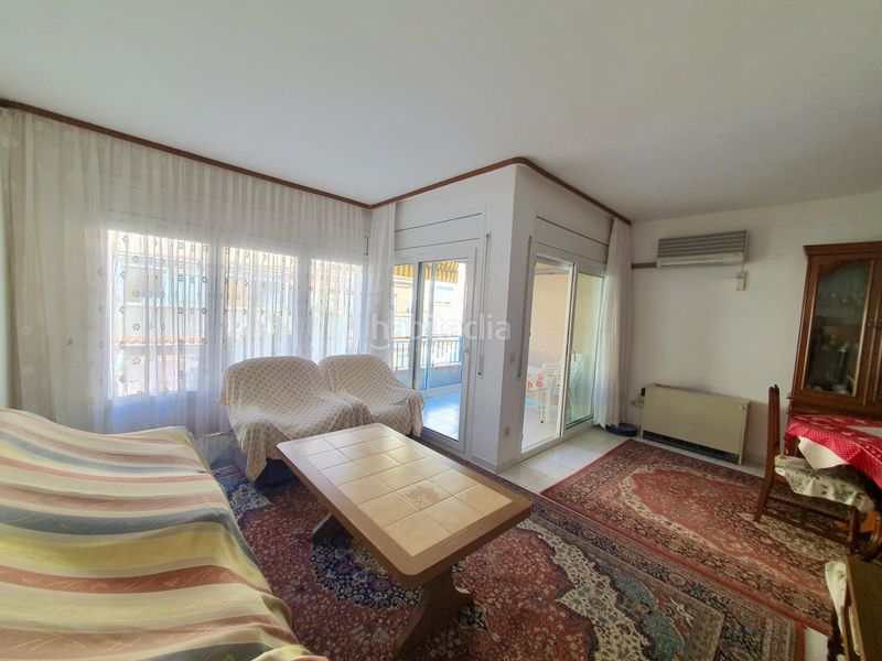 Foto aa4b6005-f3e1-44d0-bb3f-8e6497e06903. Casa adossada amb calefacció aparcament a Palafolls