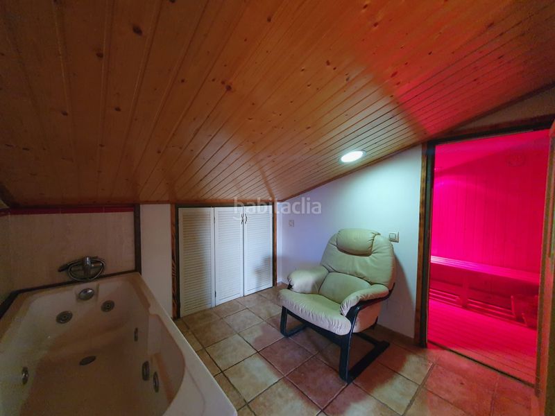 Foto 4f0f4195-acf0-45bd-8389-dc2d0da95265. Casa amb xemeneia calefacció aparcament piscina a Olèrdola